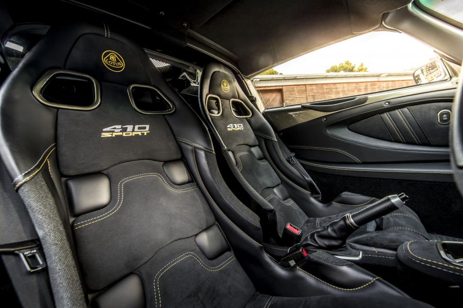 Интерьер Lotus Exige Sport 410 2018 года  (UK) (фото 42 из 45)
